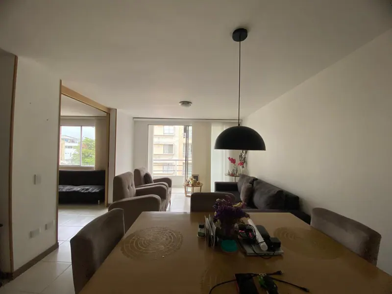 Apartamento en venta en La Flora, Cali · foto 4 de 27