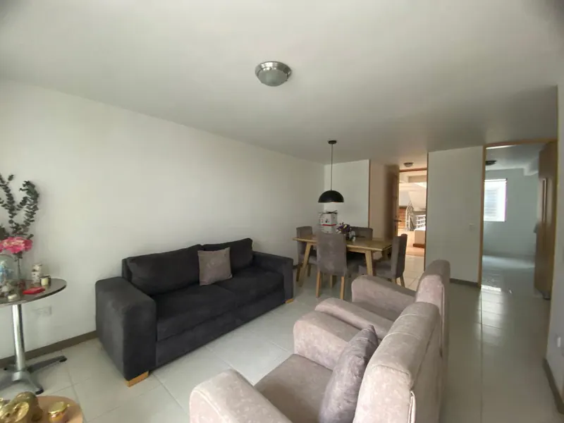 Apartamento en venta en La Flora, Cali · foto 2 de 27