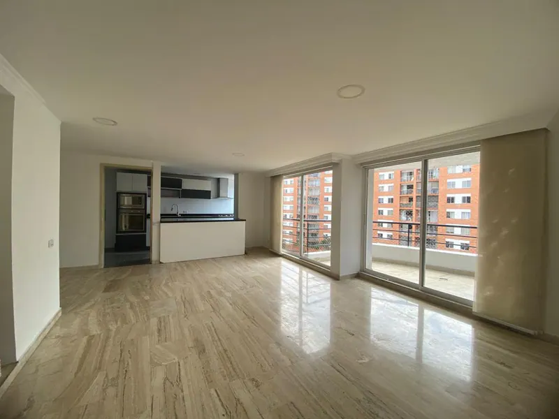 Apartamento en venta en La Flora, Cali · foto 4 de 14