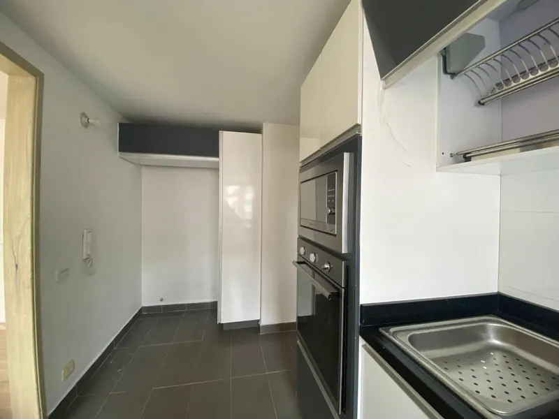Apartamento en venta en La Flora, Cali · foto 3 de 14