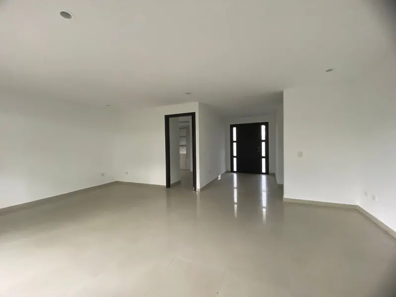 Casa en conjunto residencial en arriendo en Alfaguara, Jamundí · foto 4 de 28