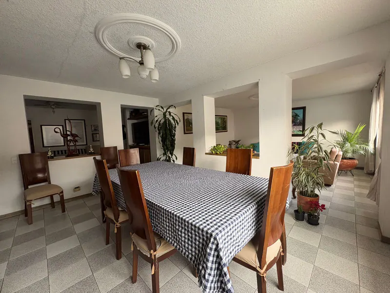 Casa independiente en venta en La Flora, Cali · foto 4 de 30