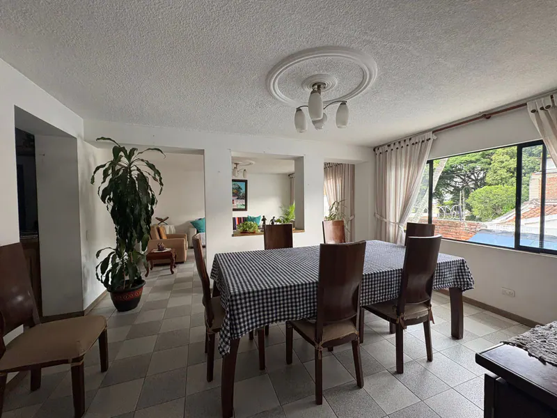 Casa independiente en venta en La Flora, Cali · foto 3 de 30