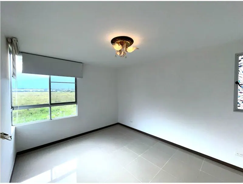 Apartamento en venta en Alfaguara, Jamundí · foto 3 de 22