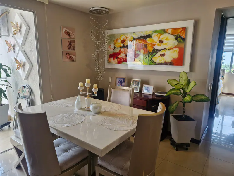 Apartamento en venta en La Flora, Cali · foto 3 de 23