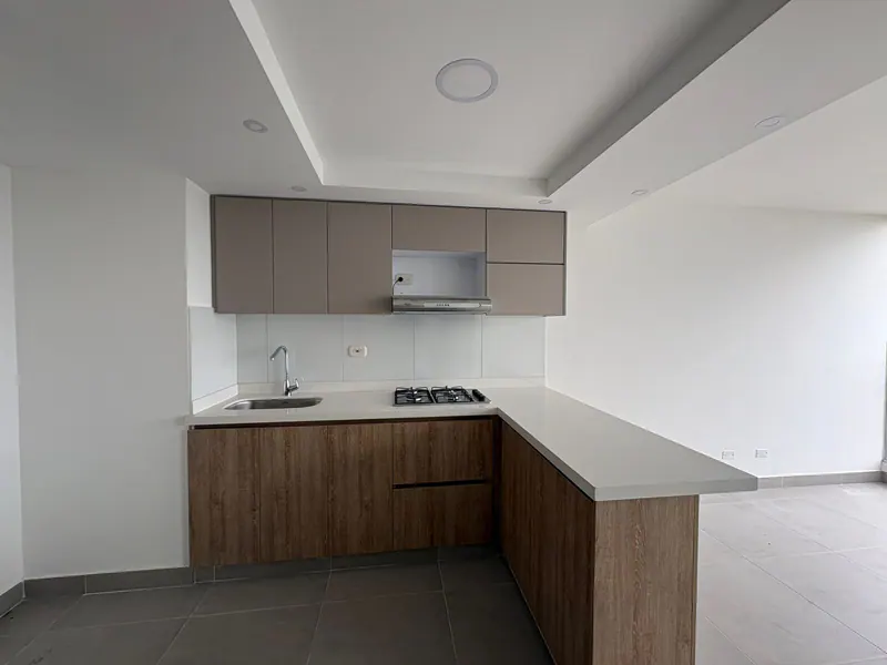 Apartamento en arriendo en Barrio Industrial, Cali · foto 4 de 18