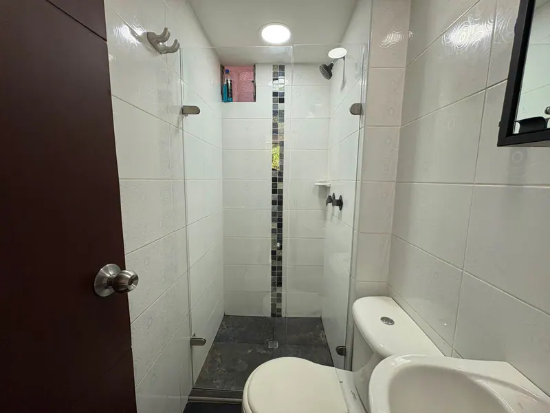Apartamento en venta en Menga, Cali · foto 3 de 22